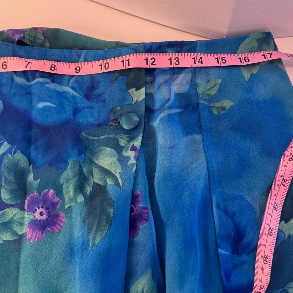 M.J. Carroll Floral Wrap Skirt Sz 16 • Midi Length • Vintage - Picture 8 of 13